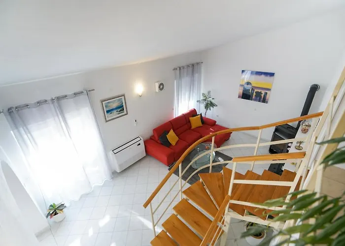 Villa Sanda With Private Pool