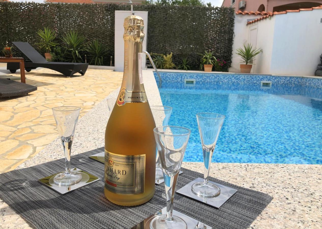 Sanda With Private Pool Villa Zadar